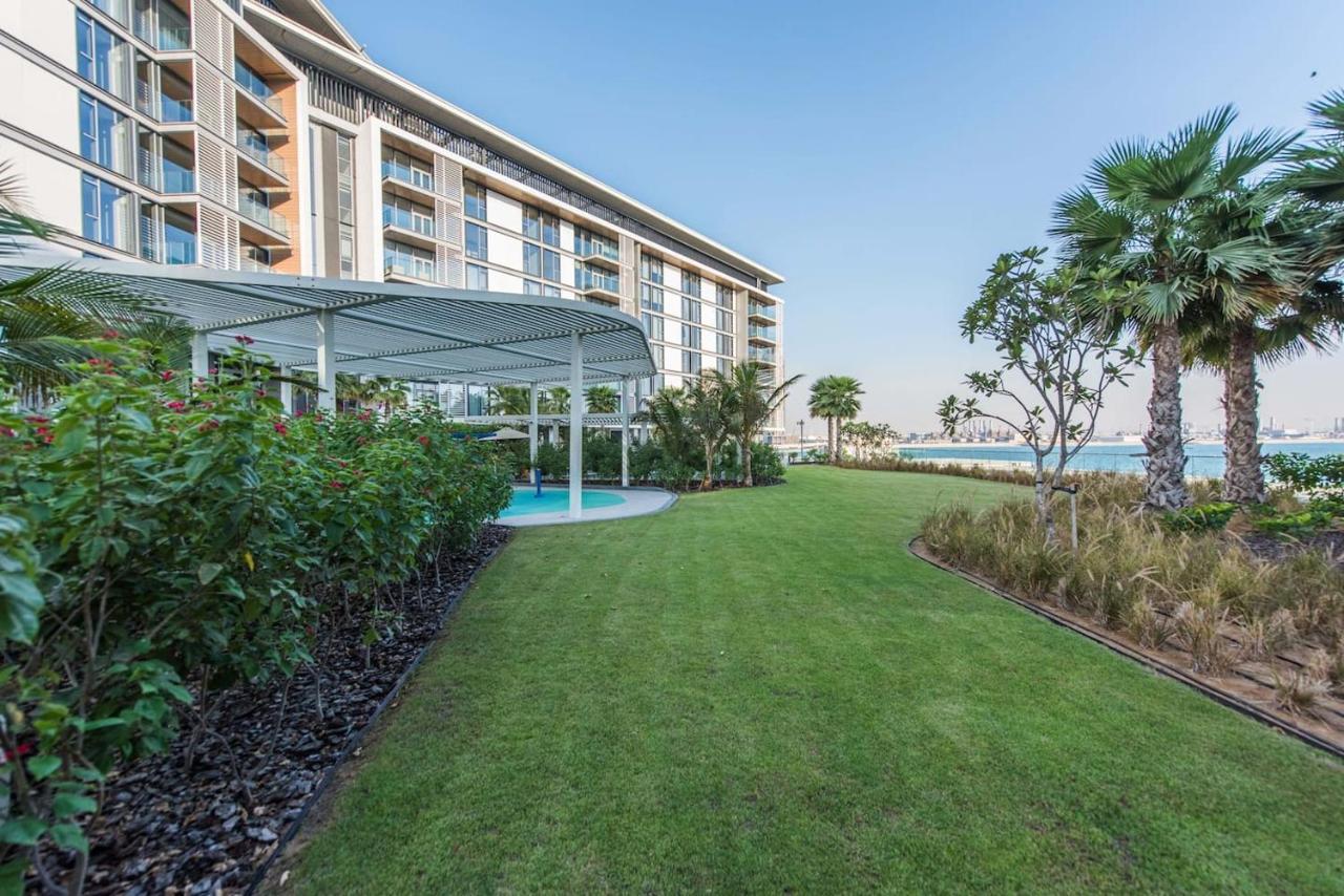 Posh 2 Bedroom Oceanfront Apt In The Heart Of Bluewaters Island Dubai Bagian luar foto