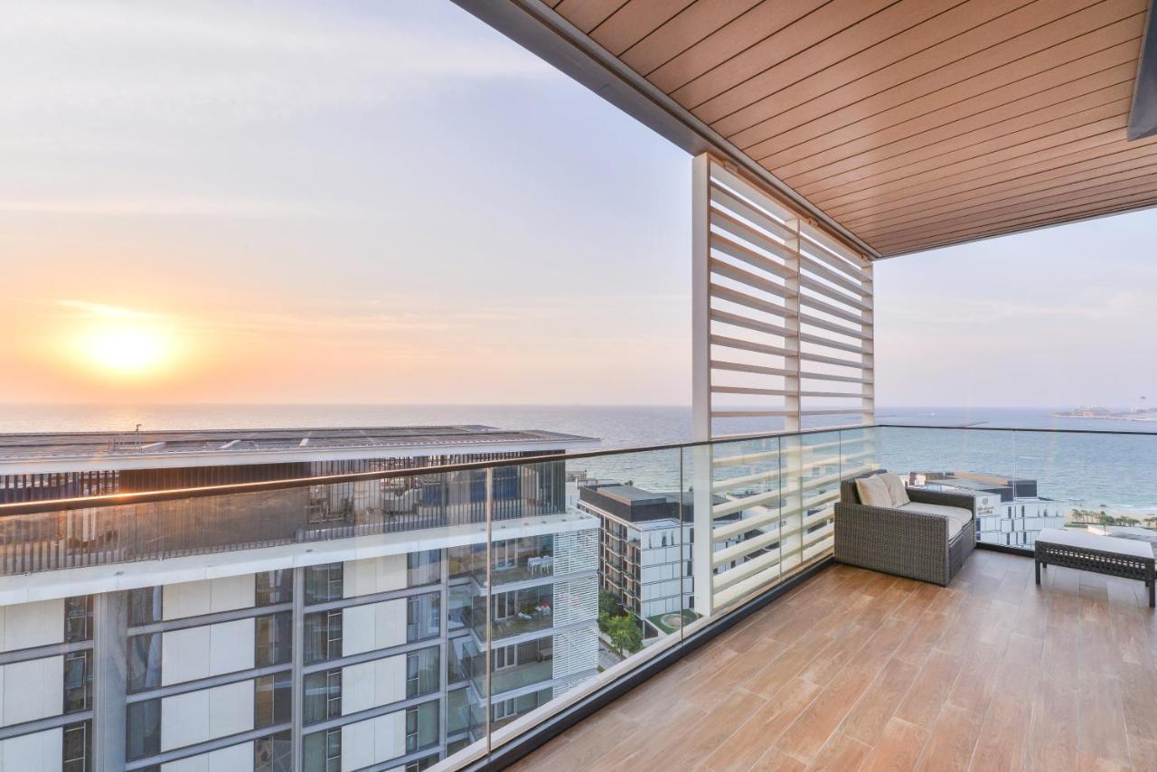 Posh 2 Bedroom Oceanfront Apt In The Heart Of Bluewaters Island Dubai Bagian luar foto